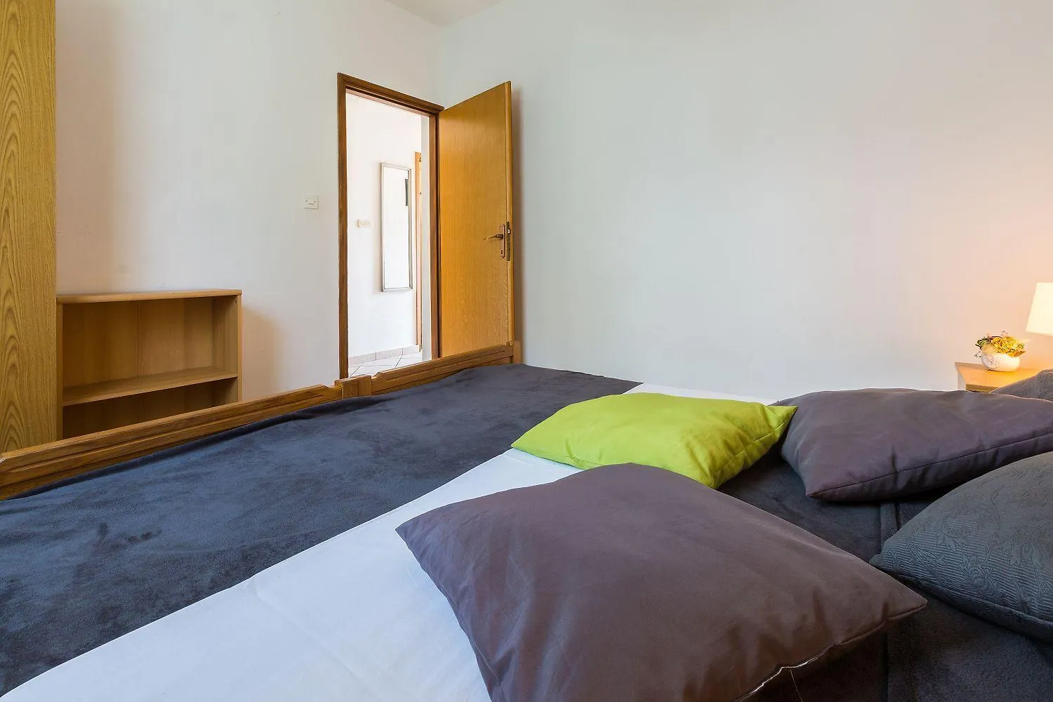 Charmantes Apartment Nur 500 Meter Zum Strand Mit Meerblick, Privatem Balkon, Privatparkplatz Crikvenica Croatia